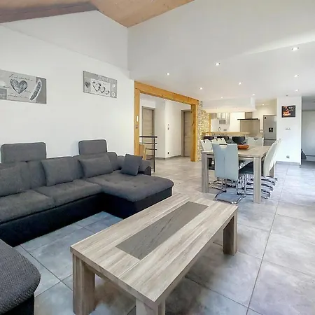 Nice In With Kitchen